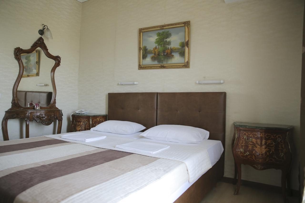Hotel Anesi Atene Esterno foto