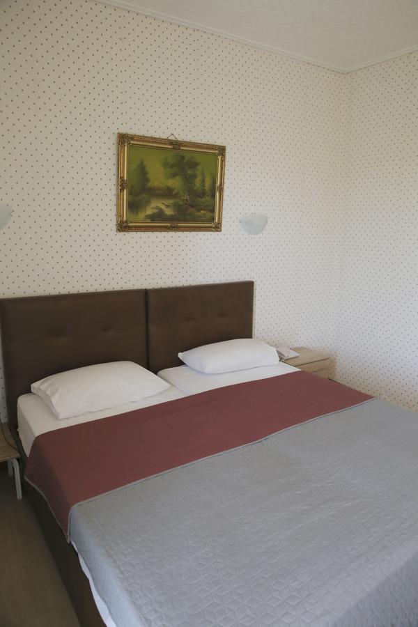 Hotel Anesi Atene Esterno foto