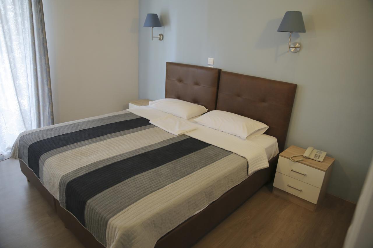 Hotel Anesi Atene Esterno foto