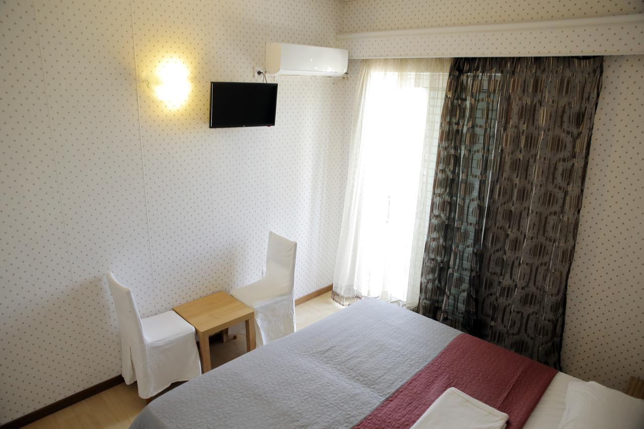 Hotel Anesi Atene Esterno foto